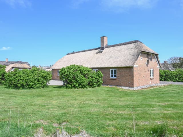 Sortebærvej 7