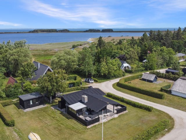 Røllikevej 11