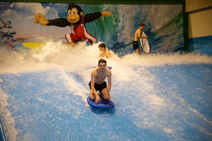 6. Surf Rider, Aquadome