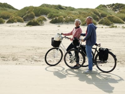 Visitdenmark Mand Og Kvinde På Cykel