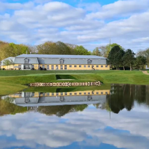 Breinholtgård