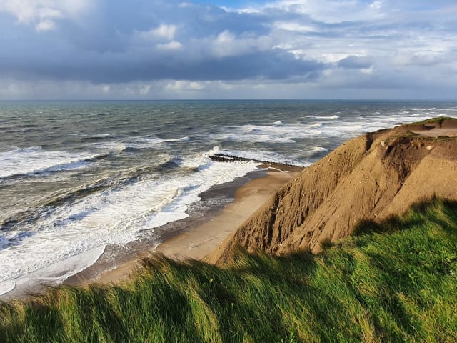 {
  "text": "Sommerhuse tæt ved Vesterhavet",
  "heading": "h4"
}