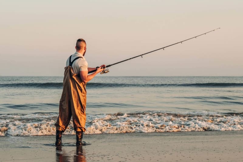 Fisker Ved Vejers Strand